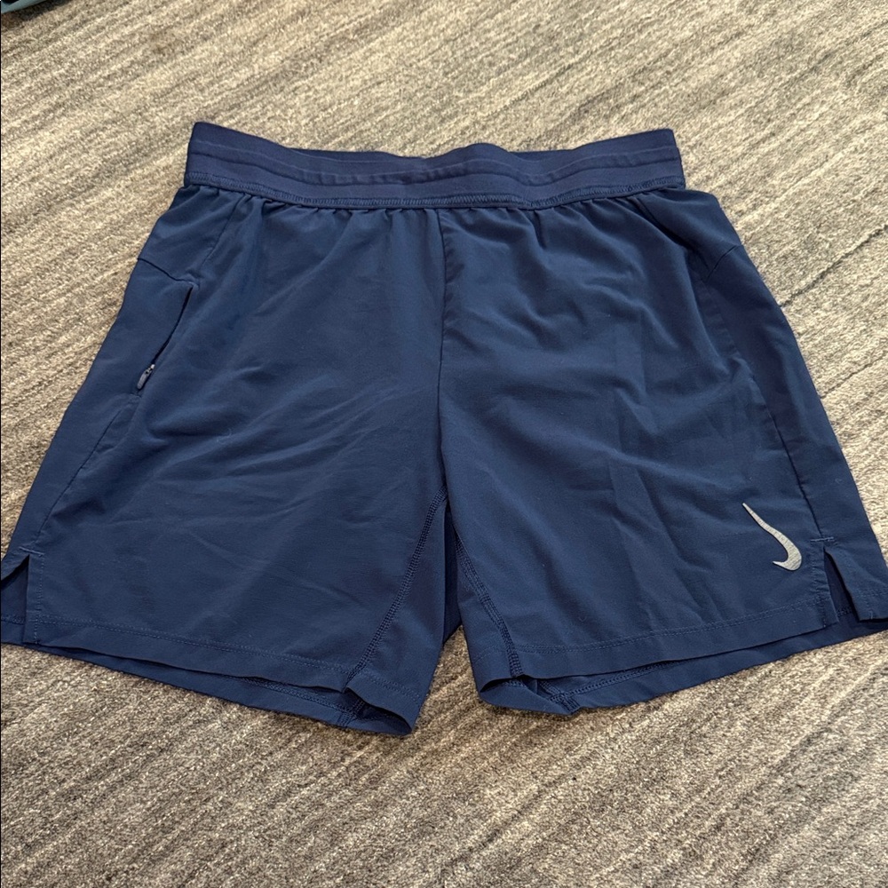 Nike Men's Navy Athletic Shorts - yoga drifit lined short